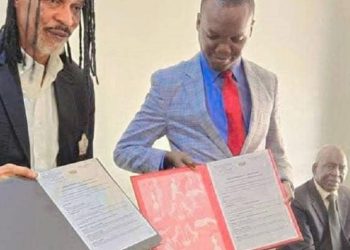 Rigobert Song a officiellement signé son contrat de sélectionneur nationales des Fauves de la Centrafrique.