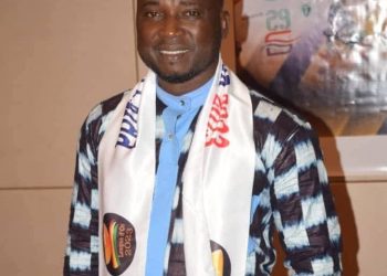 Aboubacar kamissoko président de Super Étoile de Coleah et commissaire général du léngue d’Or la plus haute distinction footballistique en Guinée.Reviens sur la cacophonie qui règne au sommet du football Guinéen Aboubacar kamissoko un acteur majeur du football Guinéen connu pour son franc-parler et sa maîtrise des textes statutaires qui régissent cette institution