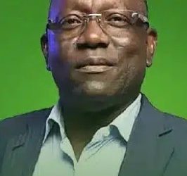 *JE SUIS UN LION ET JE MARCHE SEUL DIXIT BOUBA SAMPIL FAISAIT REMARQUER SUR LES PLATEAUX DE LA RTG*