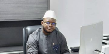 Guinée : Barry Abdoulaye N’dane félicite les institutions pour l’adoption de la nouvelle Constitution