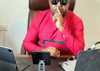 Cameroun : Dr David Makongo dénonce un « système verrouillé » et soutient la décision d’Issa Tchiroma de ne pas saisir la Cour constitutionnelle